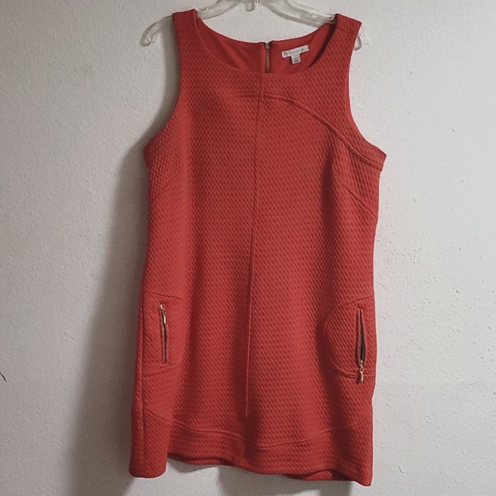 Dress Barn Poppy color dress with small pockets.